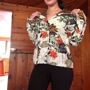 Foliage print hooded jacket. NEW UNWORN